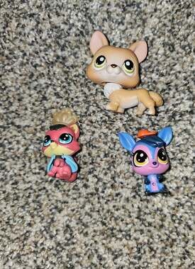 Hasbro Littlest Pet Shop Lot Of 3 Mini Figures